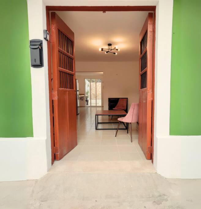 Ferienwohnung Casa Colibri Con Alberca En El Centro Mérida Exterior foto